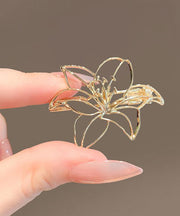 Art Gold Alloy Hollow Out Lily Flower Brooch