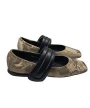 Beautiful Khaki Flat Shoes Stylish Splicing Buckle Strap