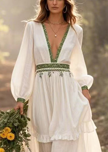 Bohemian White Deep-V Neck Exra Large Hem Long Dress Spring