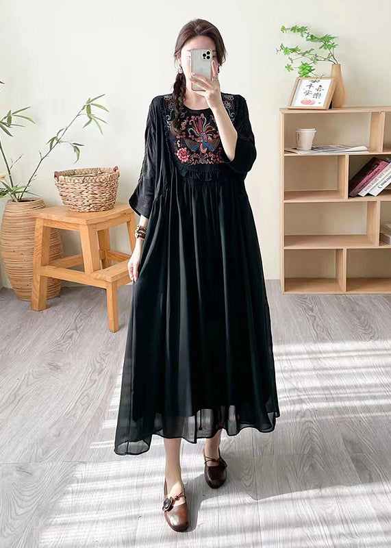 Boho Loose Black O Neck Embroidered Patchwork Silk Dress Summer