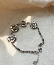 Boutique Silk Sterling Silver Little Daisy Charm Bracelet