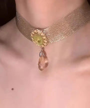 Brief Gold Alloy Pearl Water Drop Choker