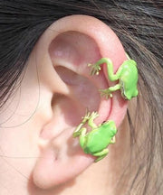 Chic Grass Green Alloy Frog Stud Earrings