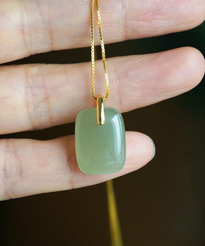 Chic Green Sterling Silver Inlaid Jade Pendant Necklace