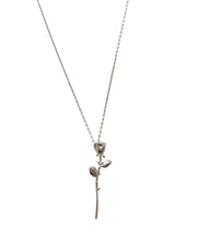 Chic Original Design Silver Rose Pendant Necklace