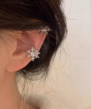 Chic Silk Copper Platinum Plating Zircon Snowflake Stud Earrings