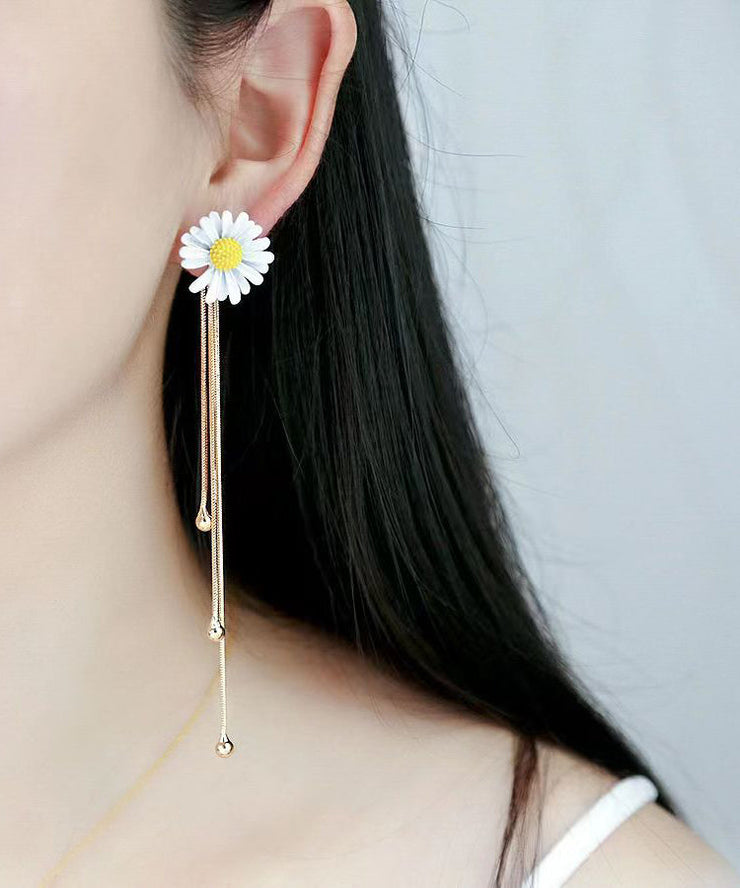 Chic White Alloy Little Daisy Tassel Drop Earrings