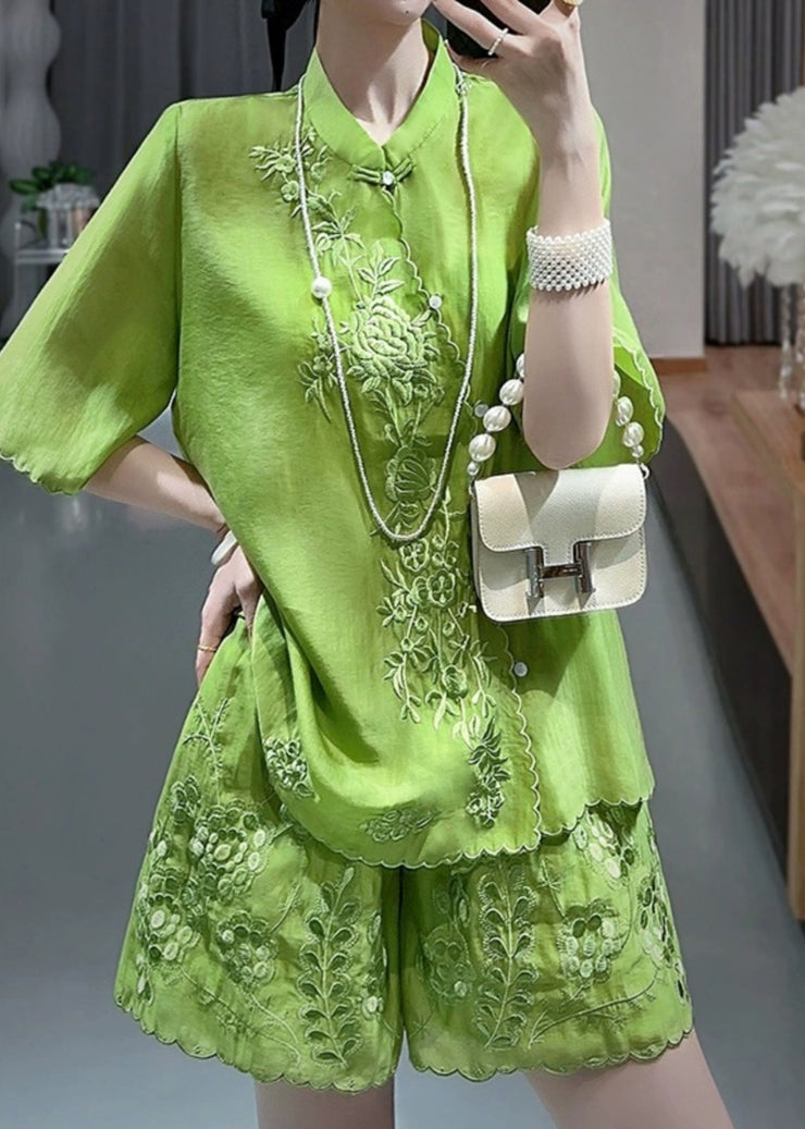Chinese Style Green Stand Collar Embroidered Floral Shirts And Shorts Two Piece Set Short Sleeve