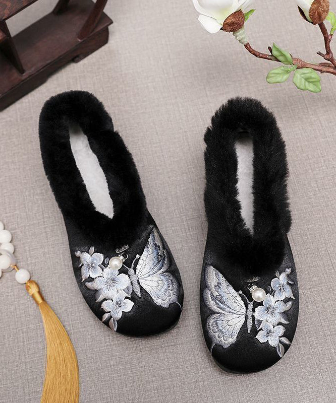 Chinese Style Red Fuzzy Wool Lined Embroidery Flats Shoes