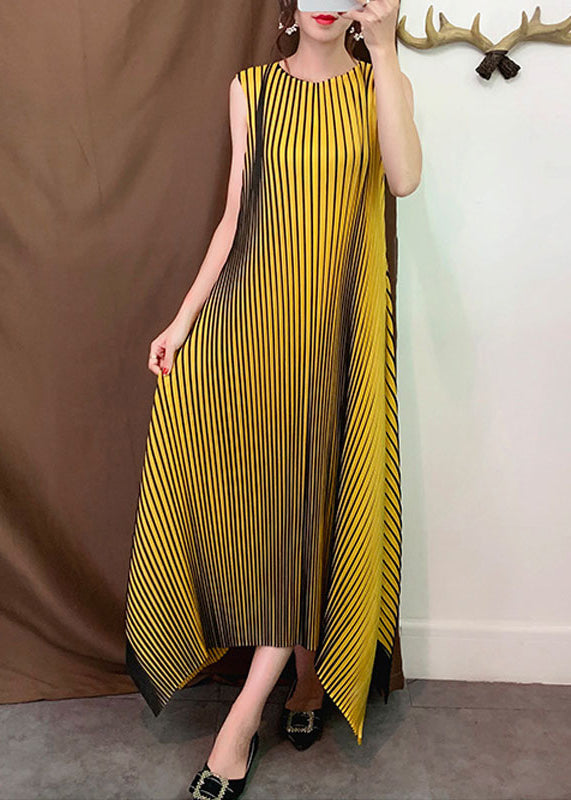 Classy Yellow O-Neck Asymmetrical Striped Holiday Dress Sleeveless