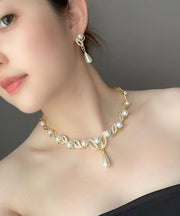 Elegant Gold Alloy Pearl Zircon Pendant Necklace