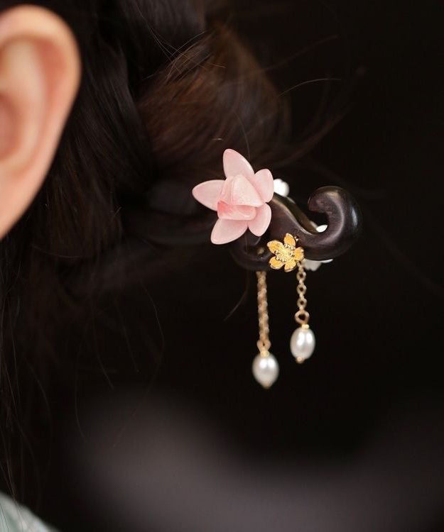 Elegant Pink Wooden Pearl Lotus Tassel Hairpin