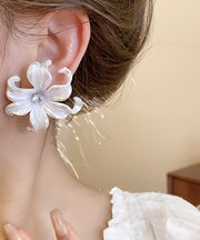 Elegant White Floral Zircon Stud Earrings