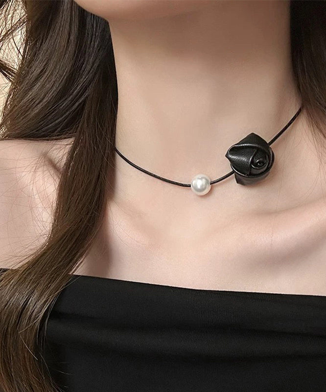 Elegant White Stainless Steel Pearl Rose Choker