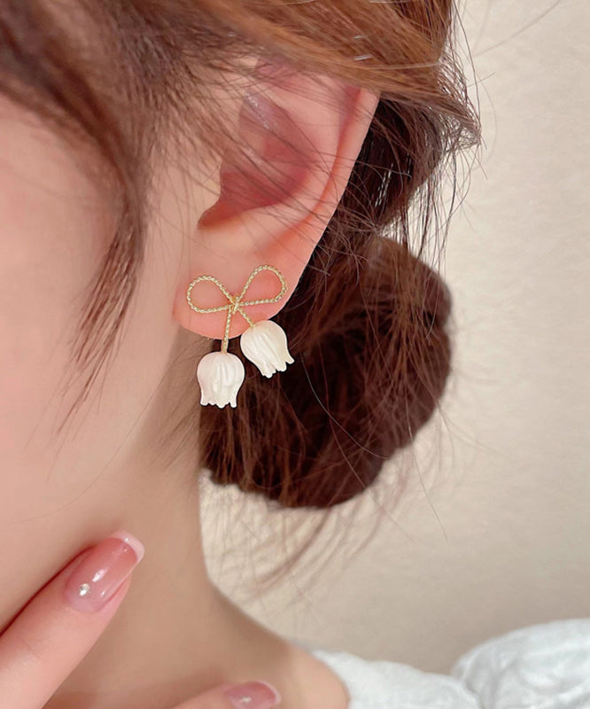 Elegant White Sterling Silver Alloy Bow Shell Stud Earrings