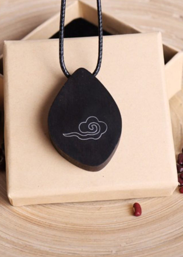 Fine Chocolate Hand Knitting Sandalwood Xiangyun Pendant Necklace