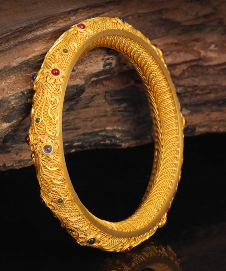 Fine Gold 14K Gold Agate Bangle