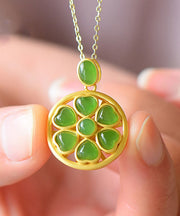 Fine Green Ancient Gold Heart Shaped Jade Four Leaf Clover Pendant Necklace