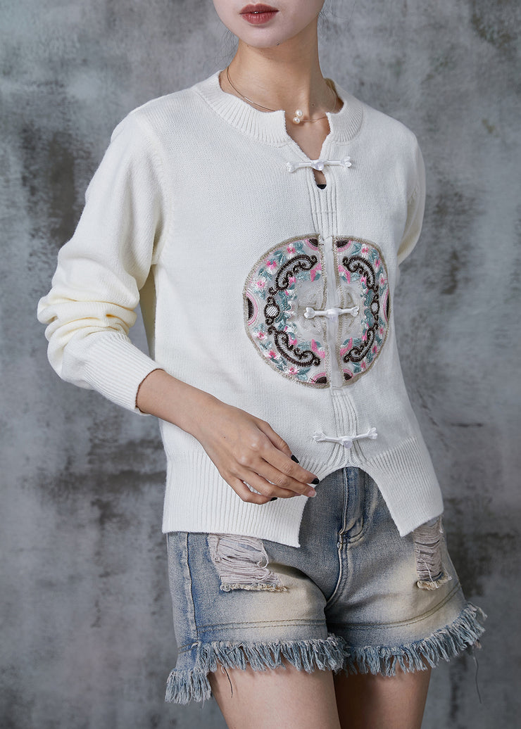 Fine White Embroidered Chinese Button Knitted Tops Fall