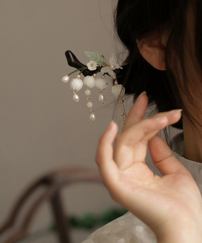 Fine White Sandalwood Pearl Floral Tassel Hairpin