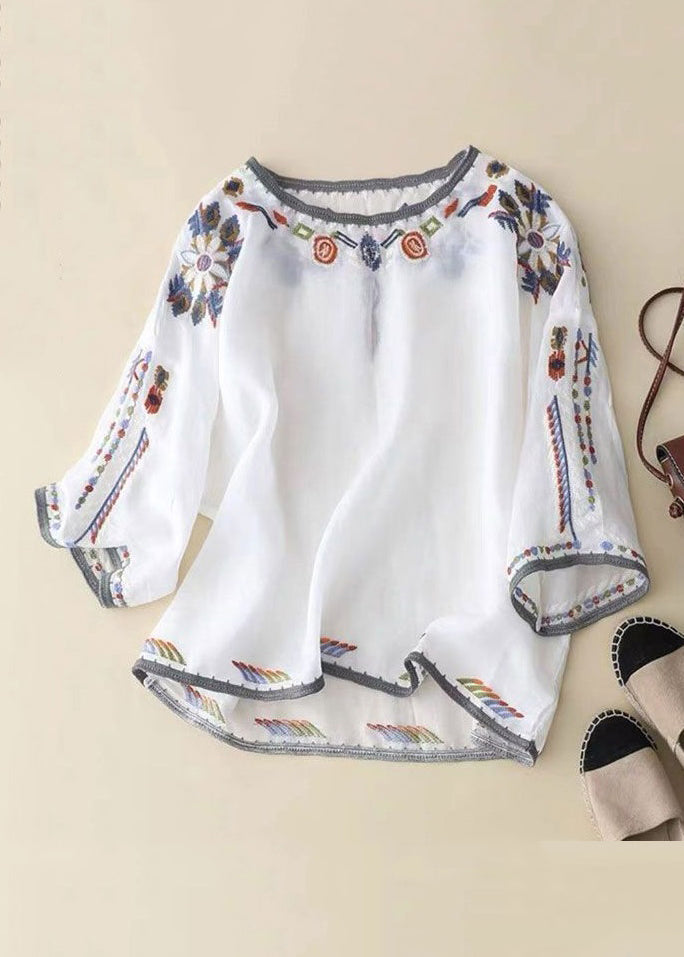 Loose White O-Neck Embroidered Linen T Shirt Half Sleeve