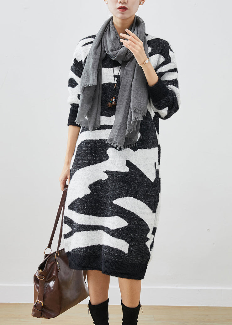 Modern Colorblock Oversized Print Knitted Dress Winter