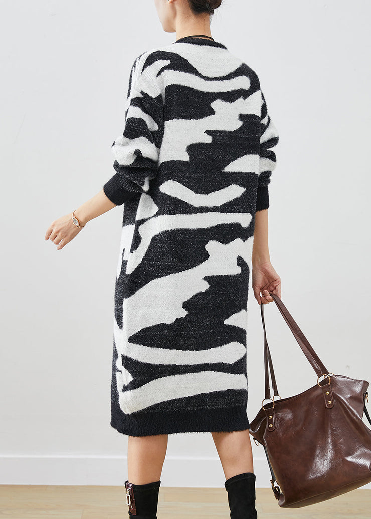 Modern Colorblock Oversized Print Knitted Dress Winter