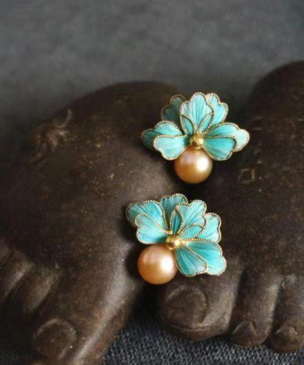 New Original Design Floral Pearl Stud Earrings