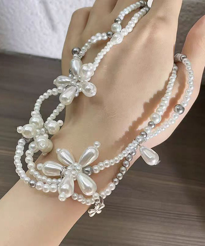 Original Design White Alloy Floral Pearl Beading Pendant Necklace