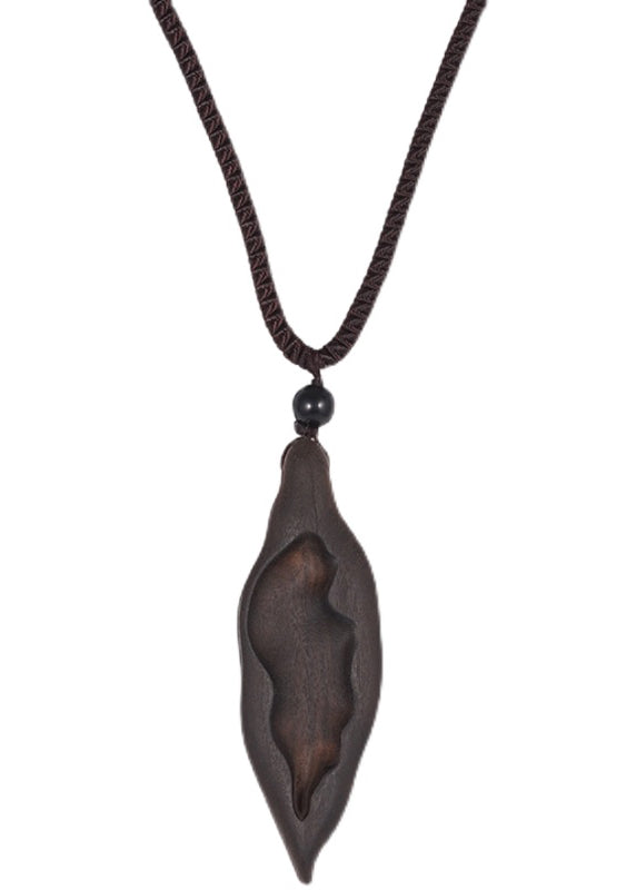 Simple Black Hand Knitting Sandalwood Leaf Pendant Necklace