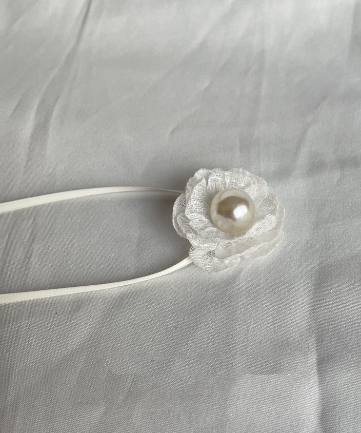 Simple White Cloth Lace Camellia Pearl Necklace