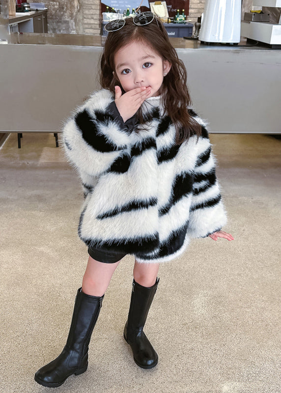 Style Black O-Neck Black White Striped Kids Mink Hair Coats Winter