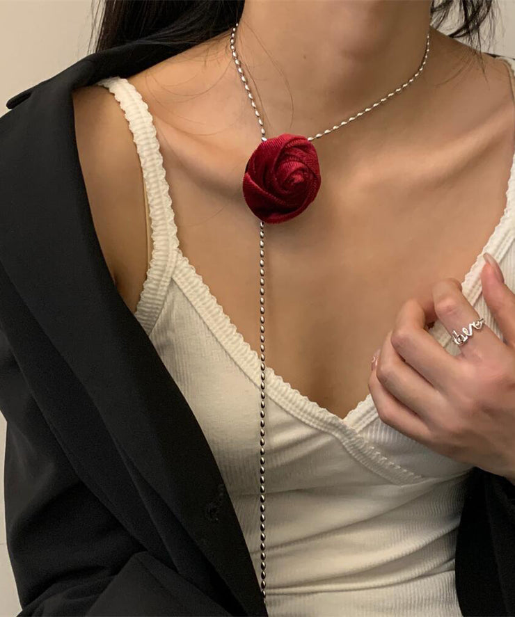 Stylish Red Metal Velvet Rose Chain Tasse Pendant Necklace