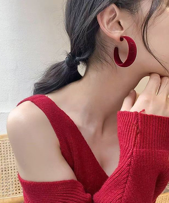 Stylish Red Pile Coating C Shaped Hoop Earrings