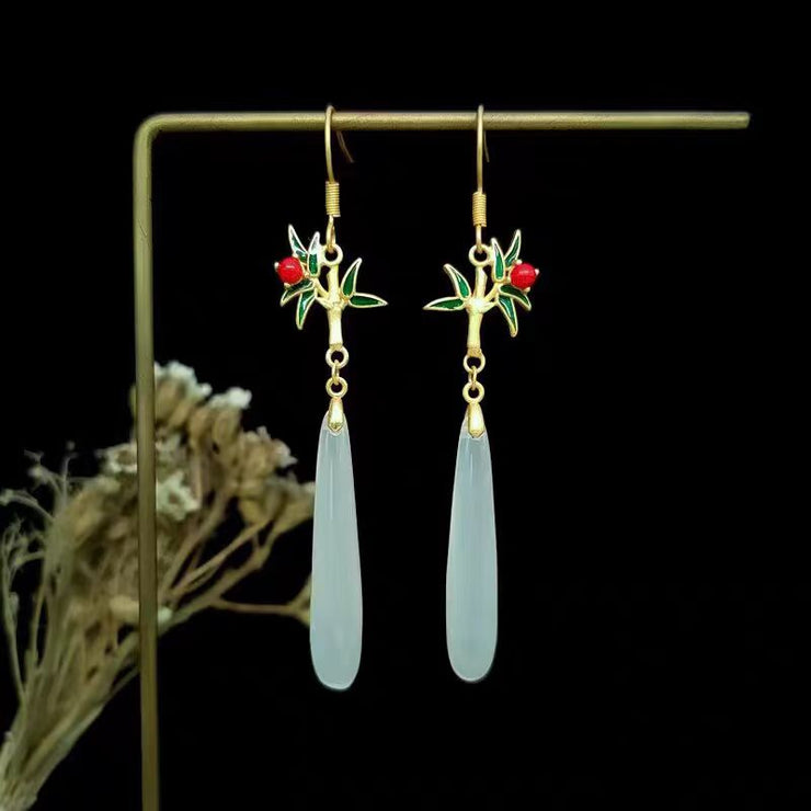 Unique Light Green Antique Gold Jade Enamel Water Drop Drop Earrings