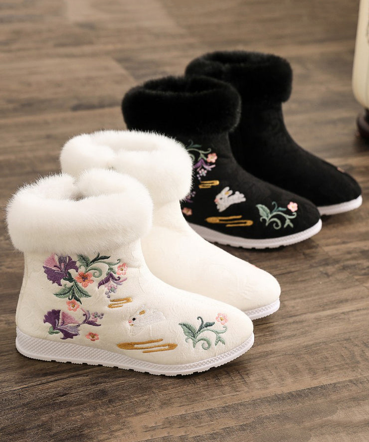 White Cotton Fabric Embroidery Splicing Chinese Style Boots