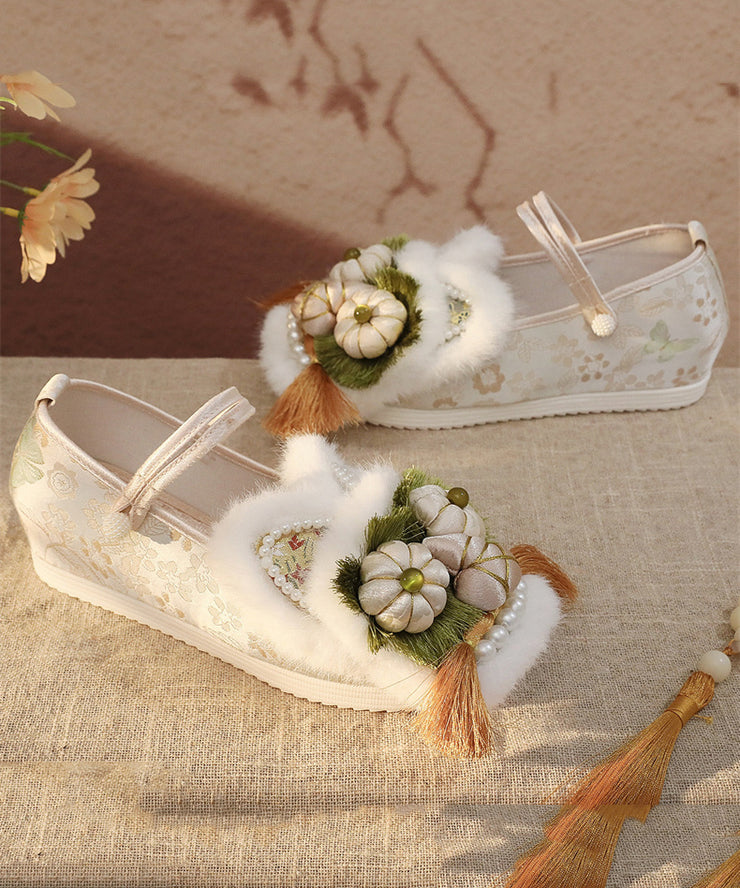 White Fur Splicing Embroidery Wedge High Wedge Heels Shoes