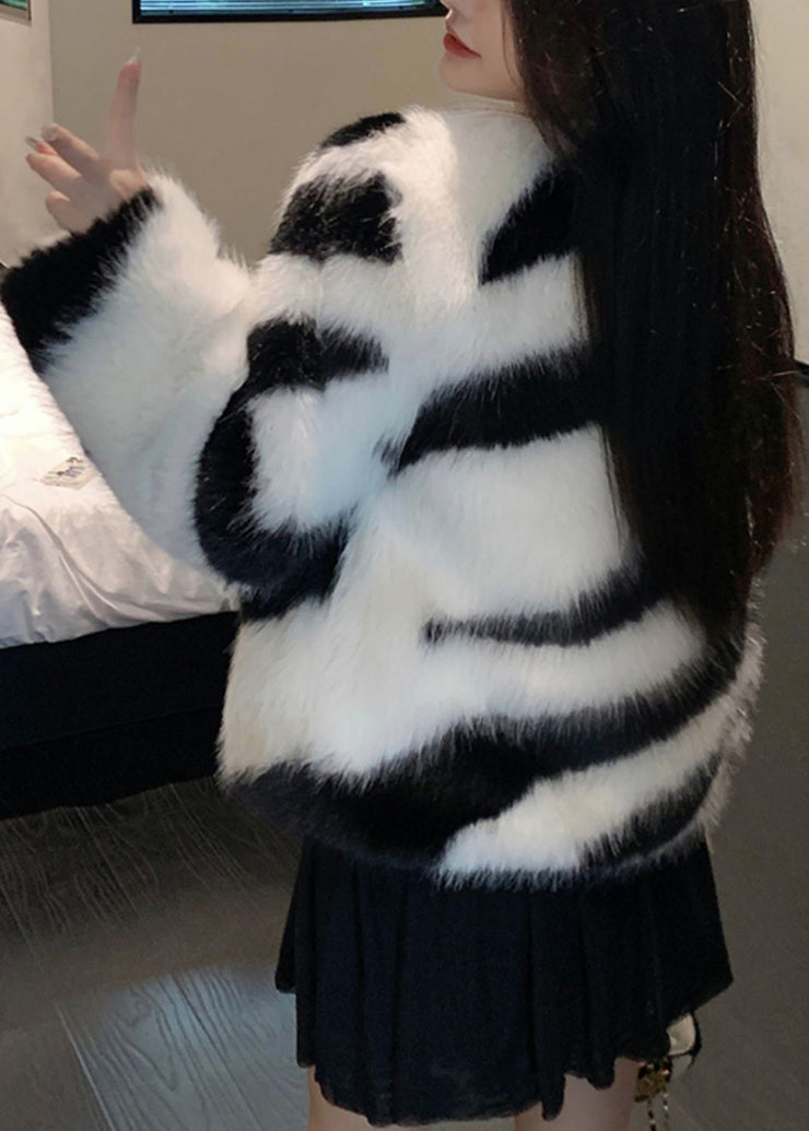 White Original Design Fuzzy Fur Fluffy Coats V Neck Winter