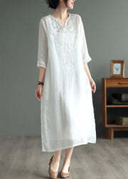 White Patchwork Linen Dresses V Neck Embroideried Bracelet Sleeve