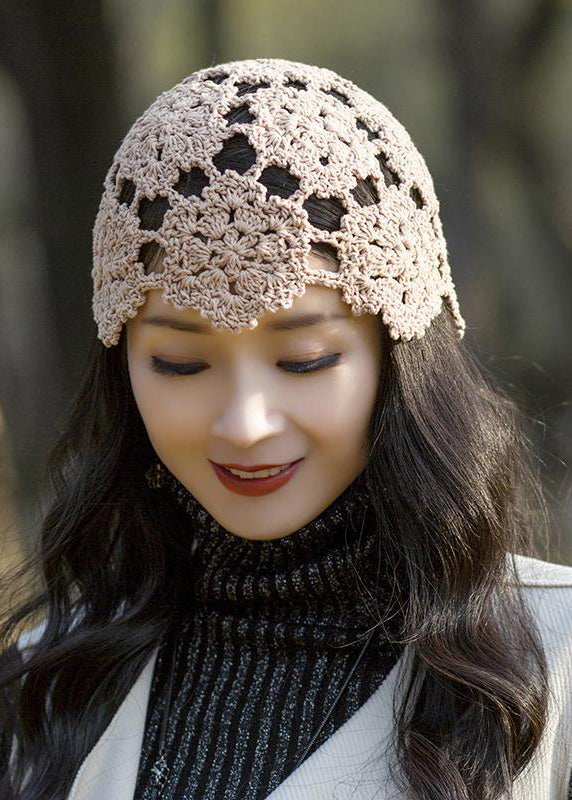 Women Black Solid Hollow Out Knit Bonnie Hat