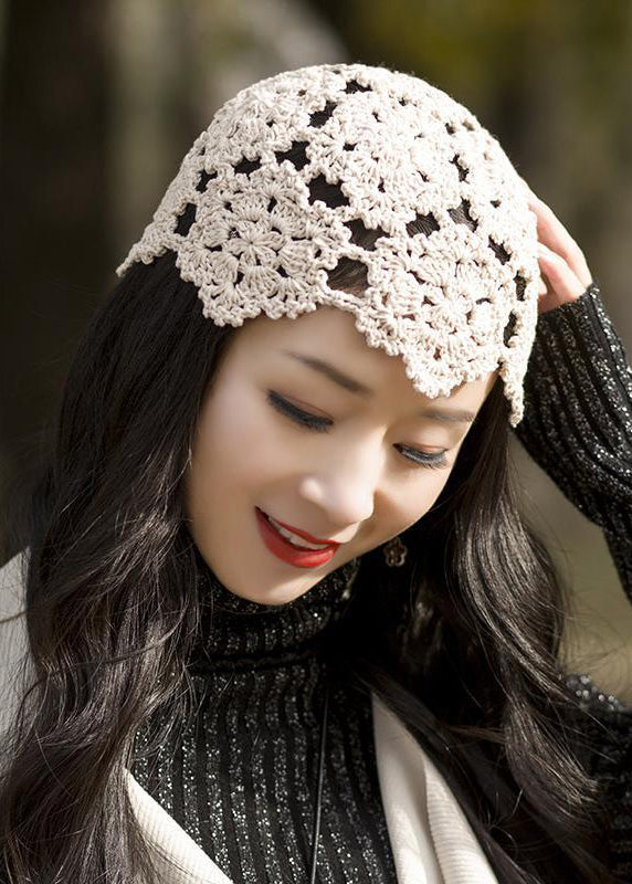 Women Black Solid Hollow Out Knit Bonnie Hat