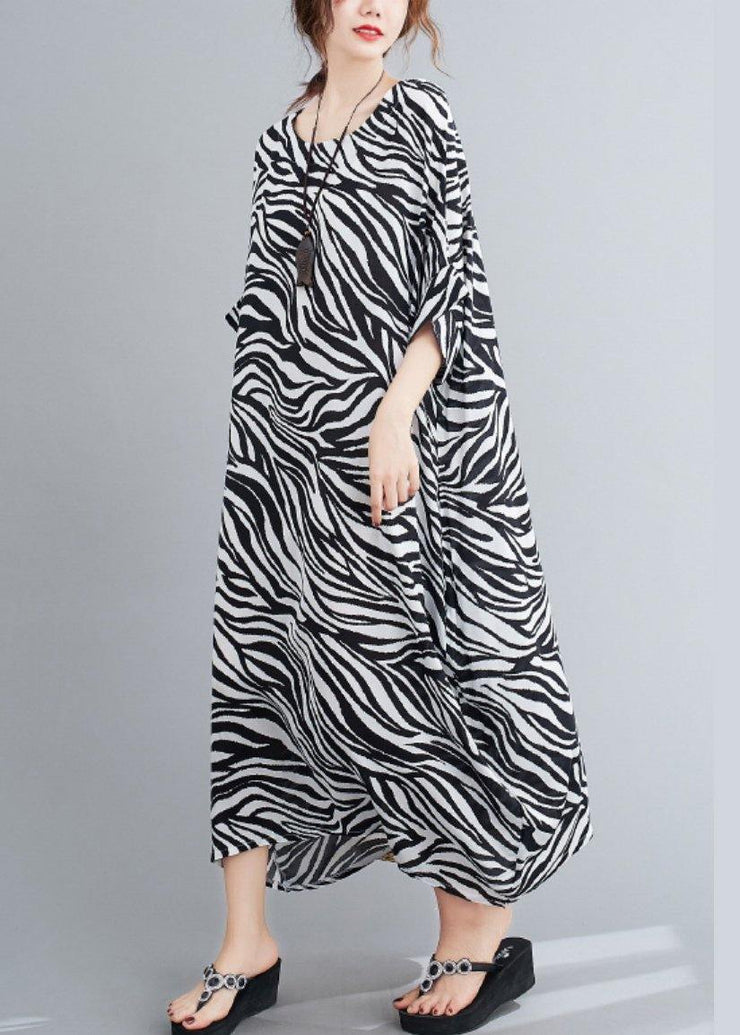 Handmade Black Striped Dress Pattern O Neck Batwing Sleeve Dress - SooLinen