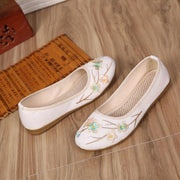 Art Splicing Flat Shoes For Women Beige Embroideried Cotton Linen Fabric - SooLinen