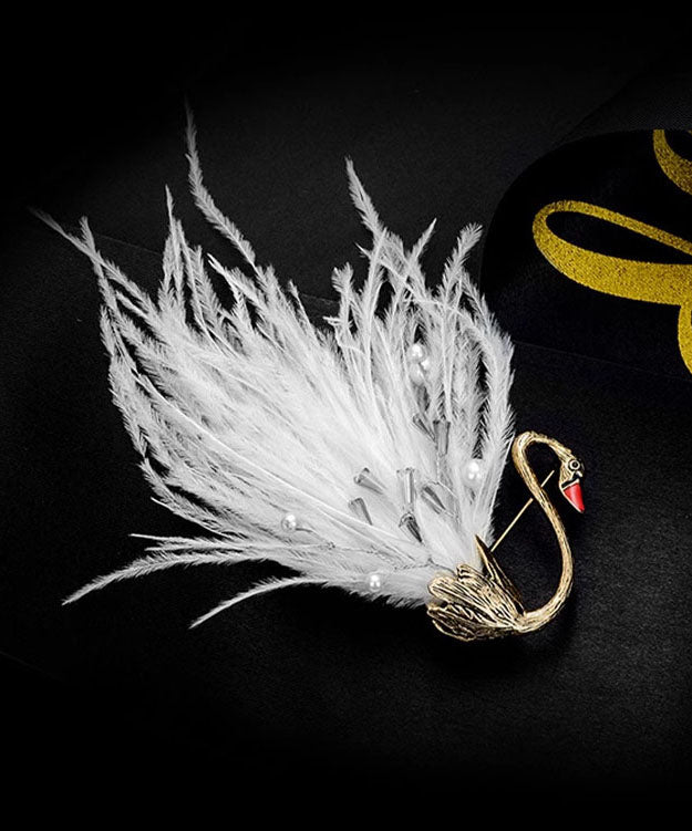 Beautiful Black Alloy Pearl Swan Feather Brooches