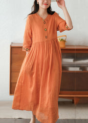 Schönes orangefarbenes, faltiges, besticktes Leinenkleid, zweiteiliges Set mit kurzen Ärmeln