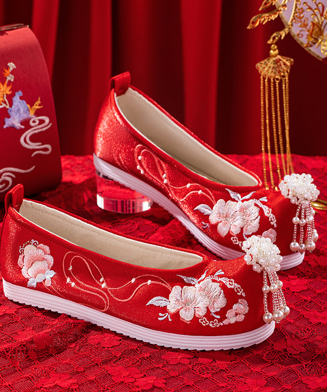 Beautiful Wedding Flat Shoes For Women Red Embroidered Cotton Fabric