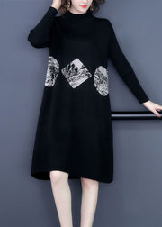 Schwarzer, warmer Kaschmir-Pullover mit Stehkragen und langen Ärmeln