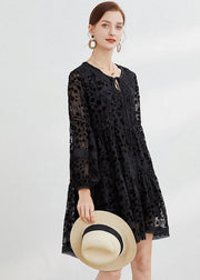 Schwarze Seidenvelours-Kleider mit O-Ausschnitt und langen Ärmeln