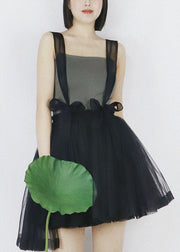 Schwarzes kurzes Kleid mit Tüllriemen, einfarbig, elastischer Bund, Sommer