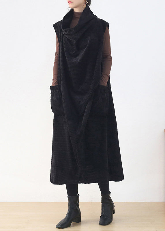 Schwarzes Rollkragenkleid aus gestrickter BaumwolleSleeveless